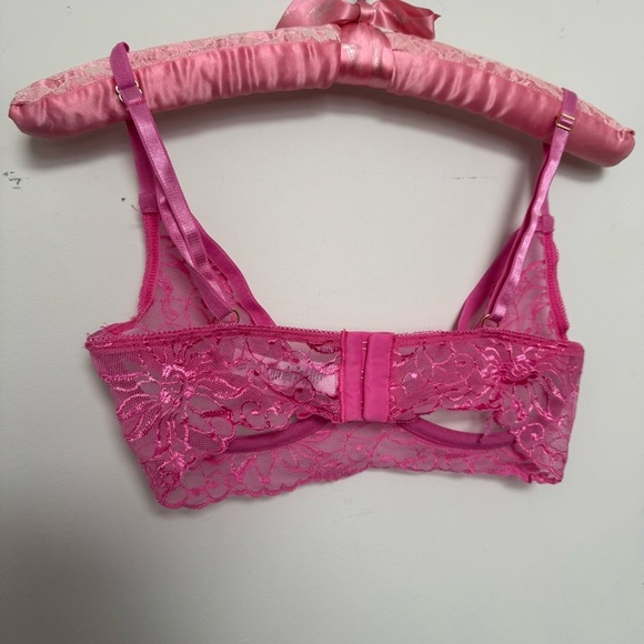 NWOT Lace Pink Bralette strappy S - Picture 6 of 6